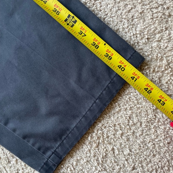 Dockers Relaxed Fit Men’s Pants 42x32 Dark Gray 100% Cotton - Picture 3 of 7